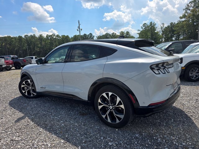 Used 2023 Space White Metallic Ford Premium image 20