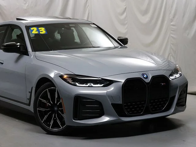 Used 2023 BMW i4 M50 with VIN WBY33AW08PFP86489 for sale in Northbrook, IL