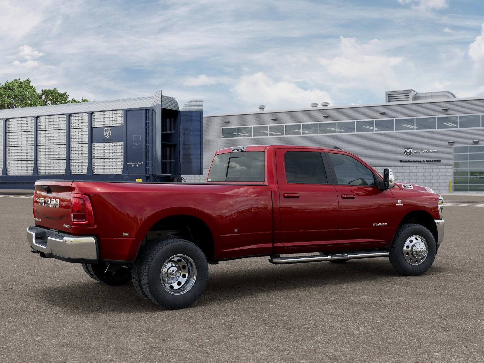 New 2026 Molten Red Pearl-Coat Exterior Paint RAM Laramie image 19