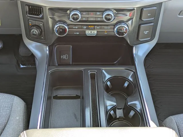 Certified Used 2025 Carbonized Gray Metallic Ford XLT image 19
