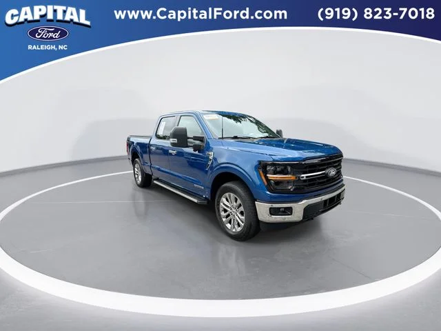 Used 2025 Blue Ford XLT image 2