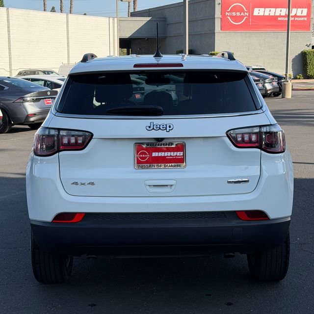 Used 2024 White Jeep Latitude image 6