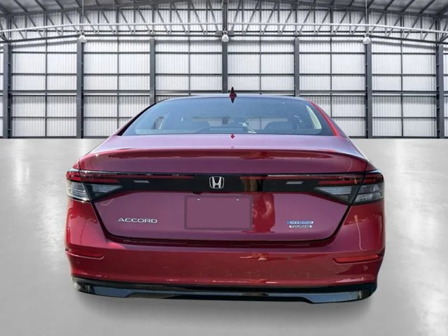 New 2026 Radiant Red Metallic Honda Touring image 4