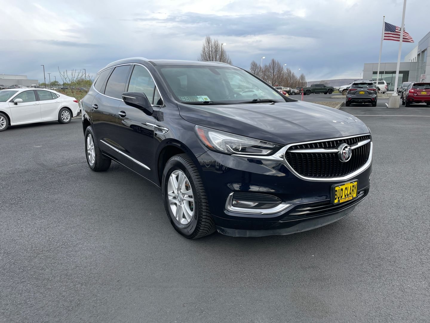 2020 Buick Enclave Essence AWD's photo