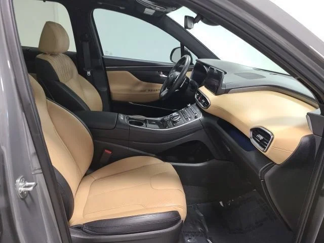Used 2023 Hampton Gray Hyundai Calligraphy image 11