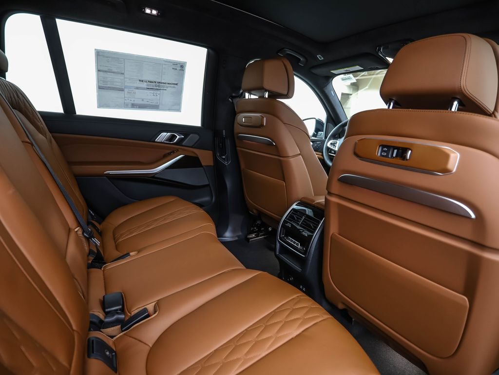 New 2027 Carbon Black Metallic BMW xDrive40i image 32