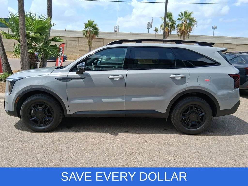 Used 2026 Gray Kia X-Pro SX Prestige image 4