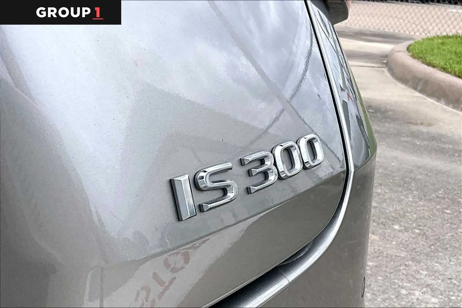 Used 2023 Atomic Silver Lexus  image 28