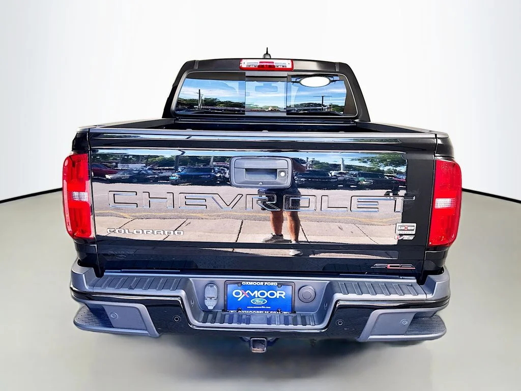 Used 2021 Black Chevrolet 4WD Z71 image 12