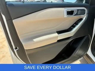Used 2022 White Ford XLT image 10