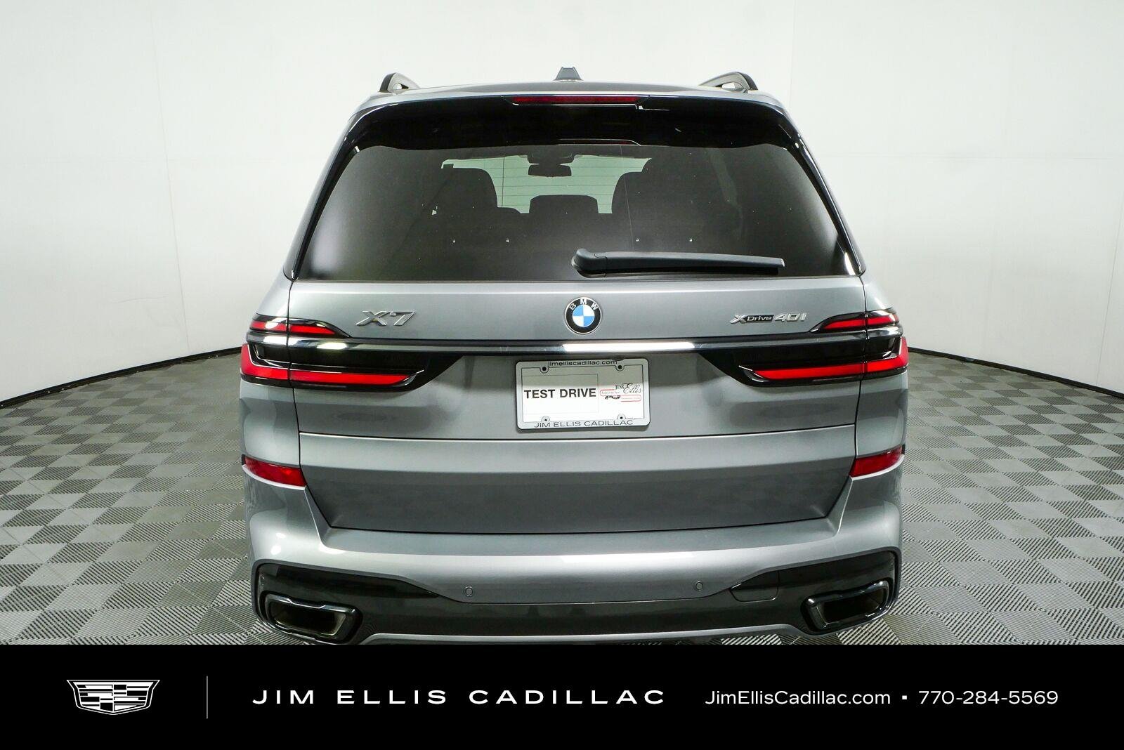 Used 2024 Gray BMW xDrive40i image 29