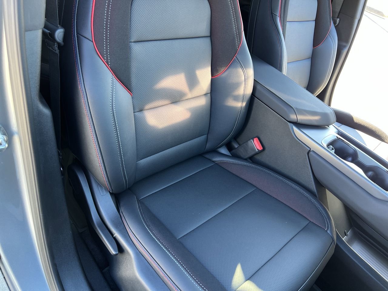 2026 Chevrolet Equinox EV RS - Photo 28