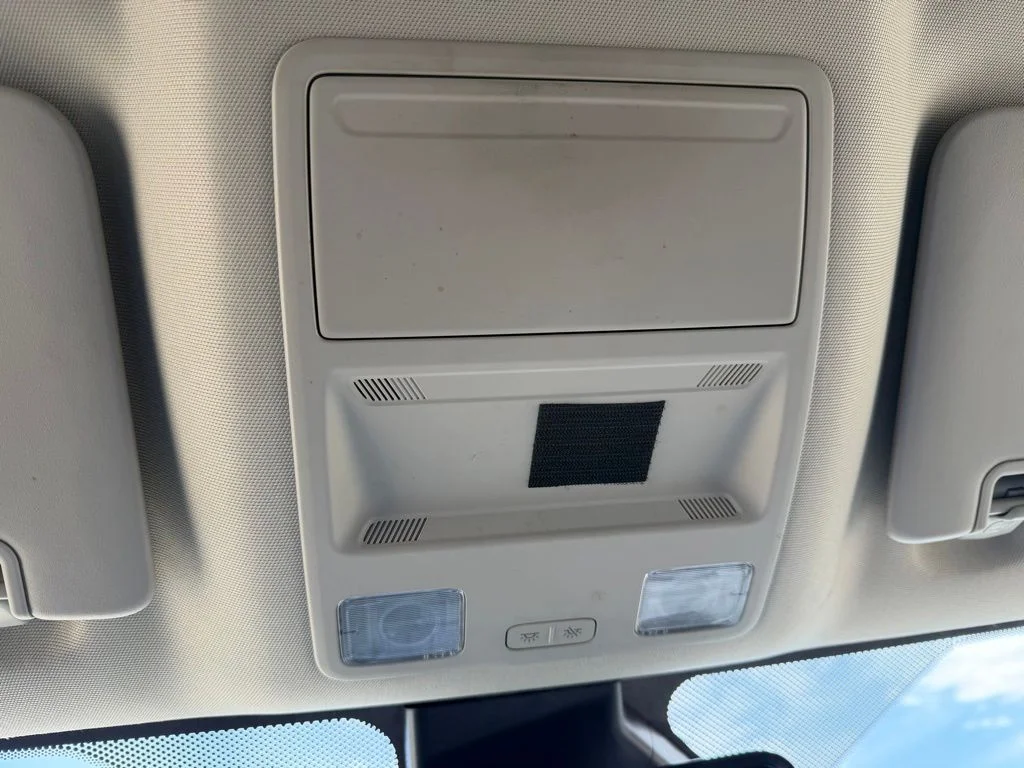 Used 2021 Gray Ford Lariat image 21