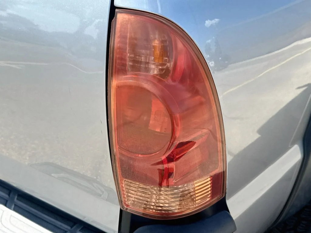 Used 2014 Silver Toyota Base image 28