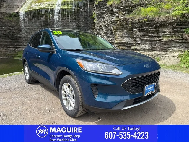 2020 Ford Escape SE
