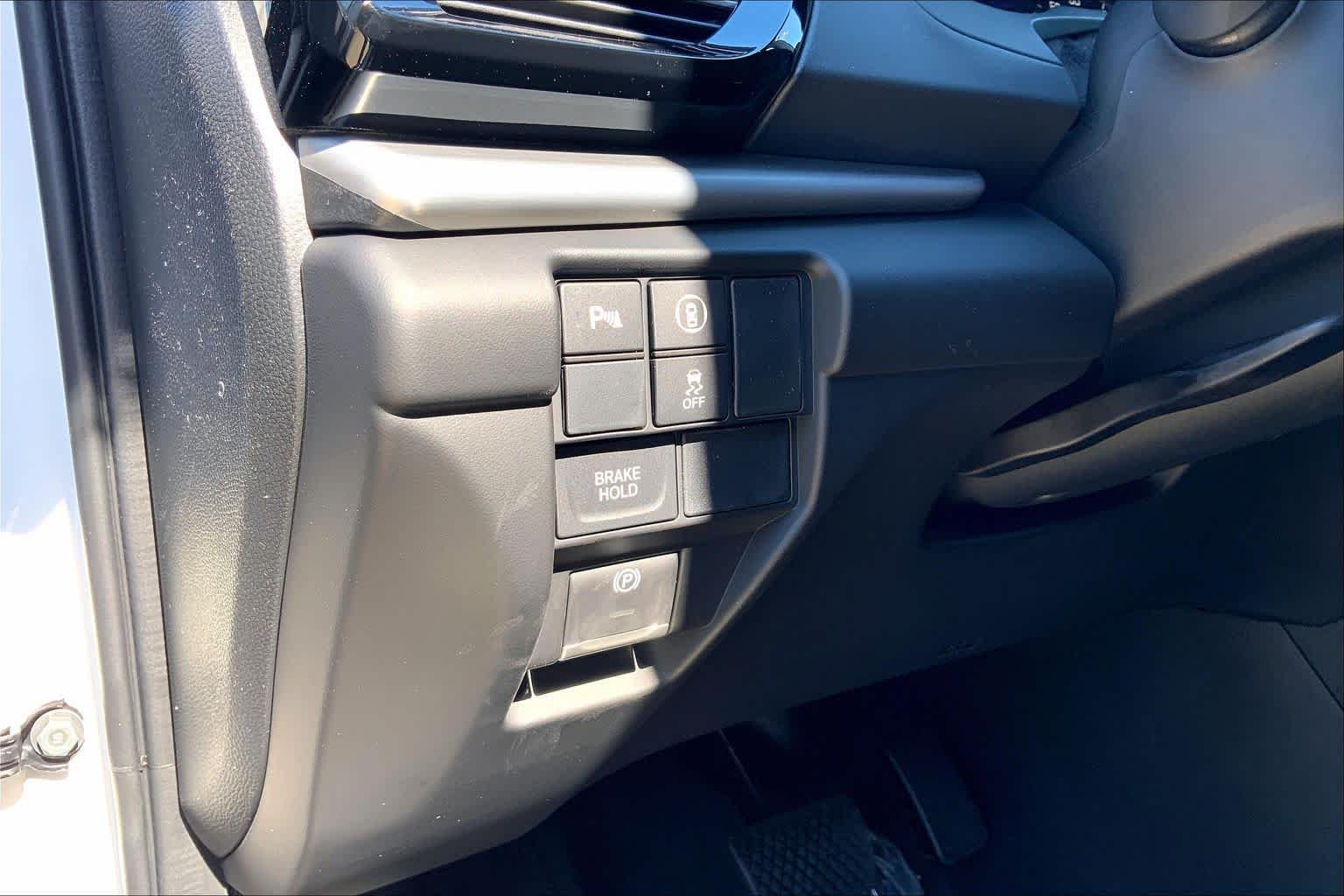 New 2026 Platinum White Pearl Acura w/Technology Package image 18