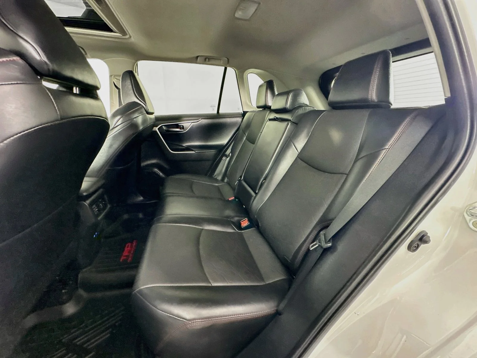 Used 2022 White Toyota TRD Off Road image 26