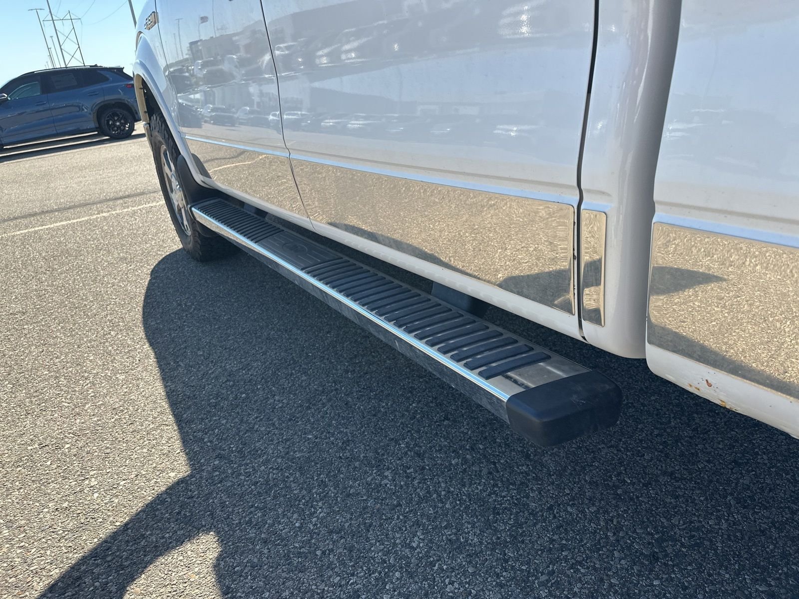 Used 2014 White Ford Lariat image 13