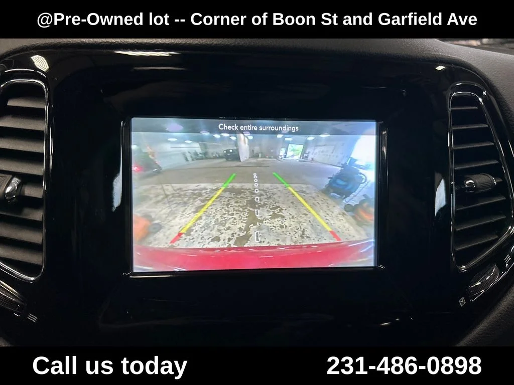 Used 2020 Red Jeep Latitude image 23