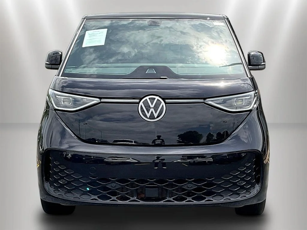 Used 2025 Volkswagen ID. Buzz PRO S with VIN WVGAWVEB5SH013692 for sale in Naperville, IL
