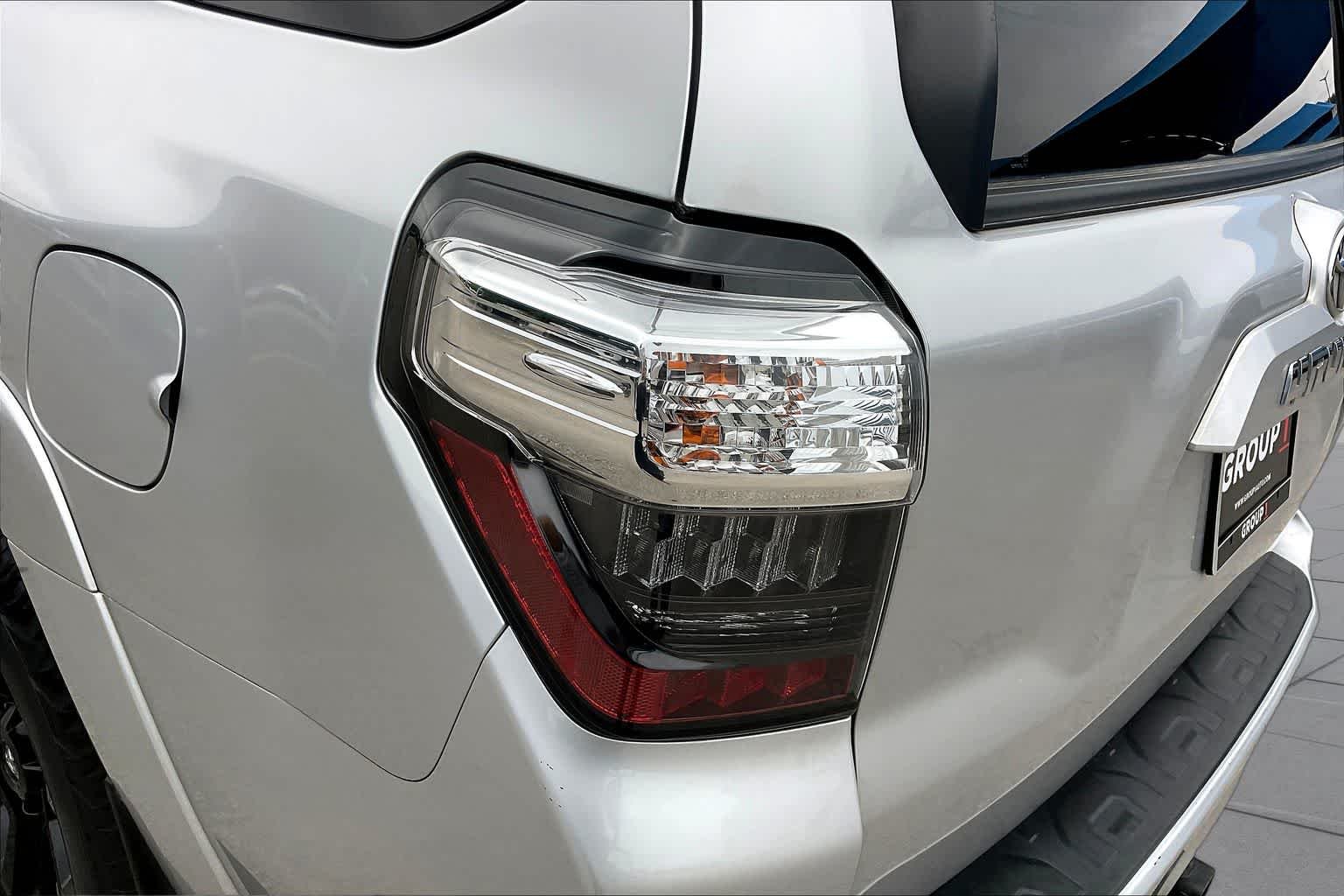 Used 2023 Classic Silver Metallic Toyota SR5 image 28
