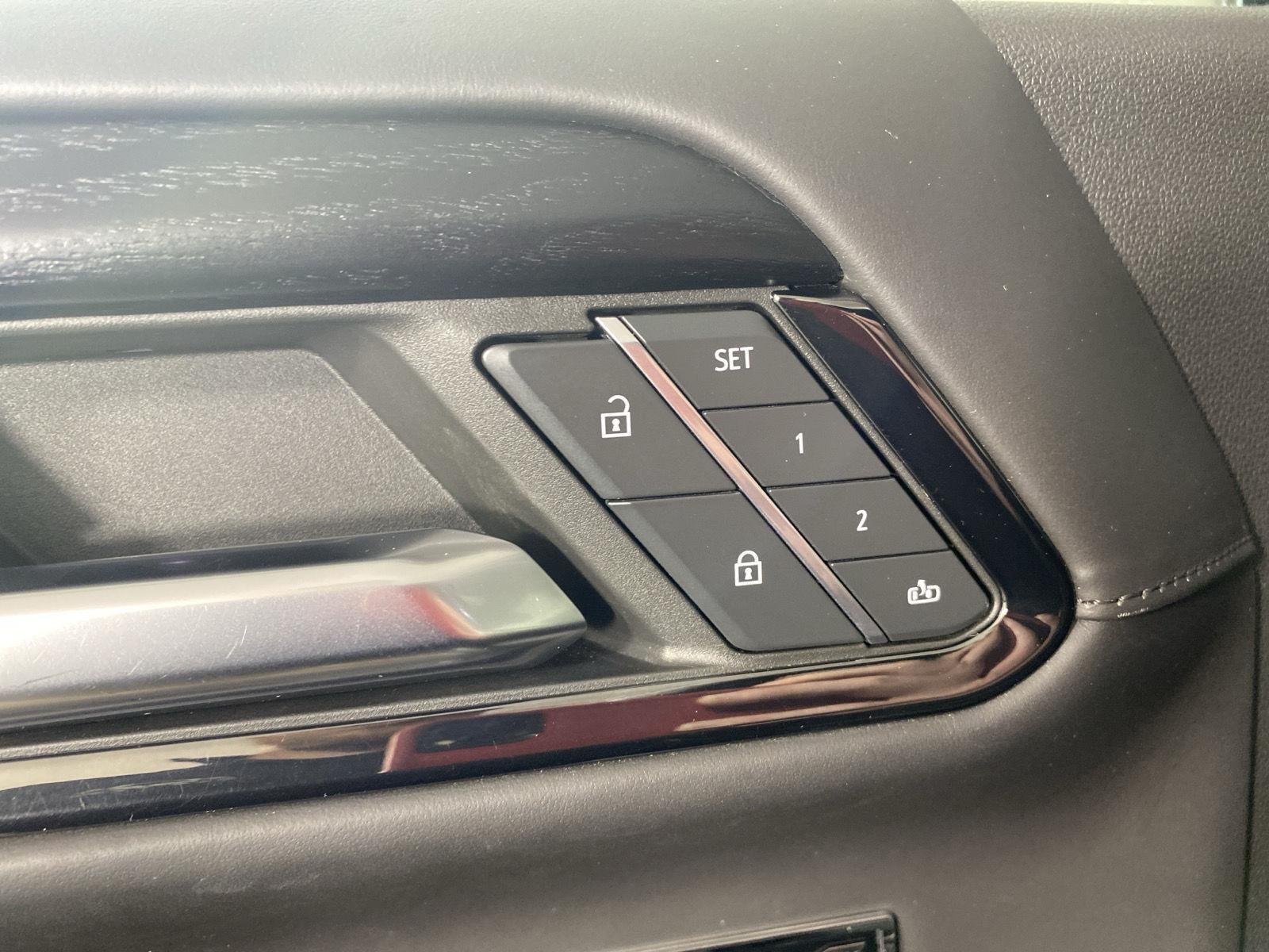Used 2024 Sterling Metallic GMC AT4X image 21