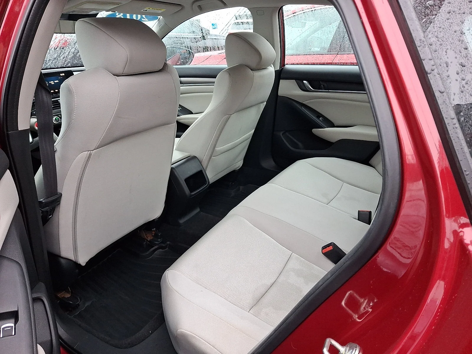 Used 2018 Radiant Red Metallic Honda LX 1.5T image 8