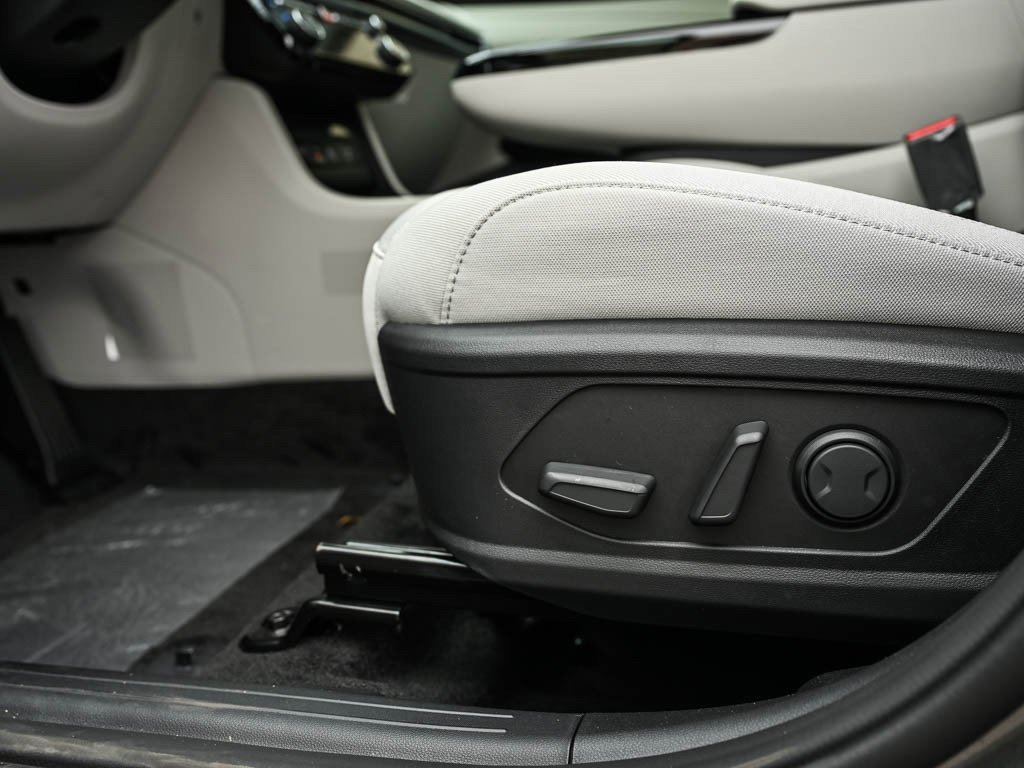 New 2026 Creamy White Pearl Hyundai SEL AWD image 18