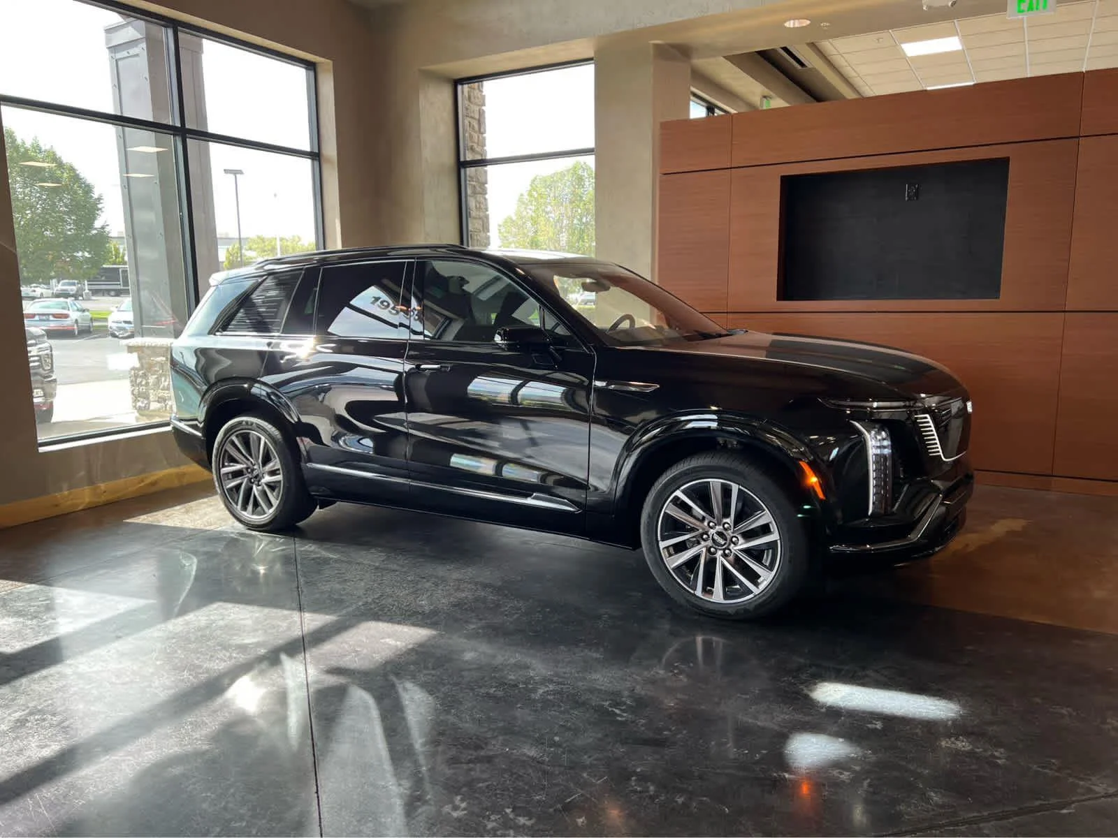 2026 Cadillac Vistiq Sport 1 AWD's photo