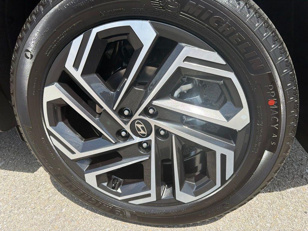 New 2026 Silver Hyundai Limited AWD image 8