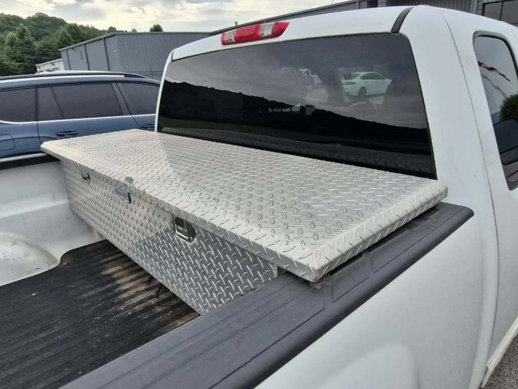 Used 2012 Summit White Chevrolet LT image 16