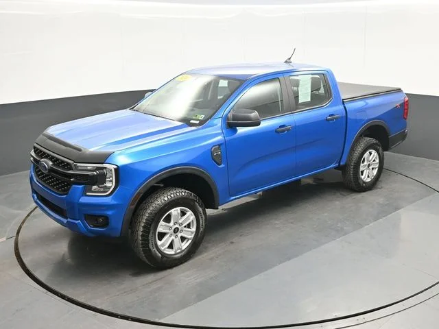 Used 2024 Blue Ford XL image 13