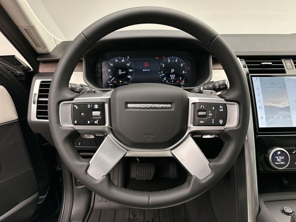 Used 2025 Varesine Blue Metallic Land Rover S image 12