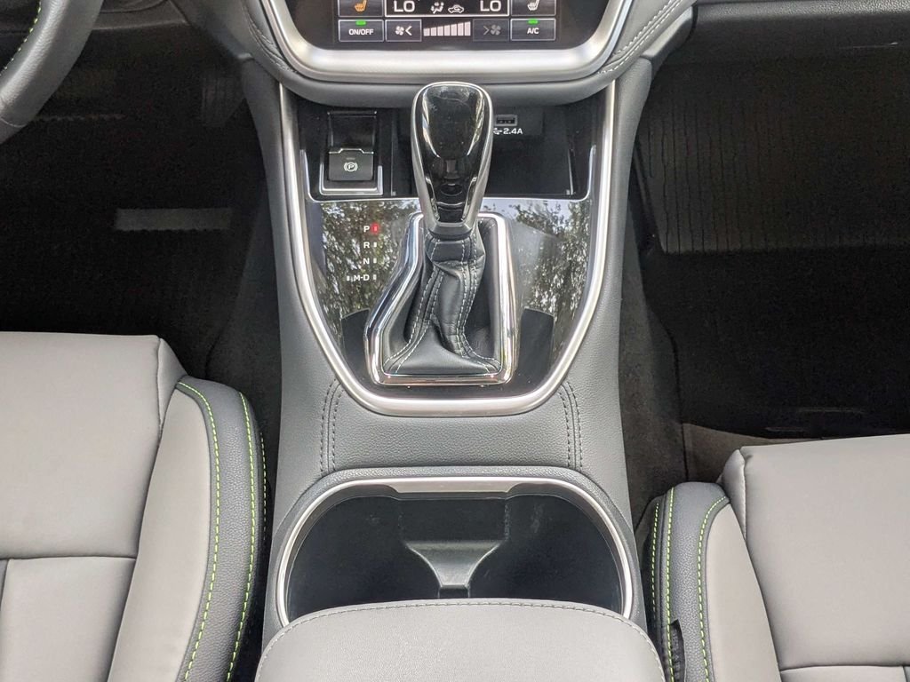 Used 2025 White Subaru Onyx Edition image 20