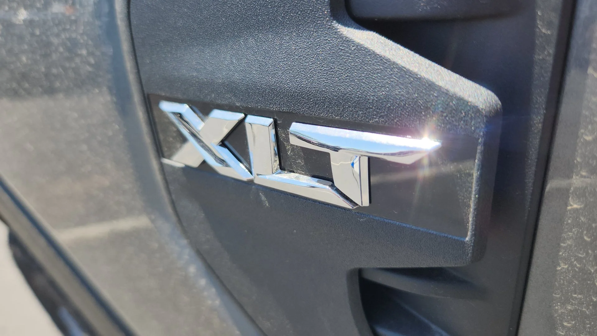 New 2026 Carbonized Gray Metallic Ford XLT image 10