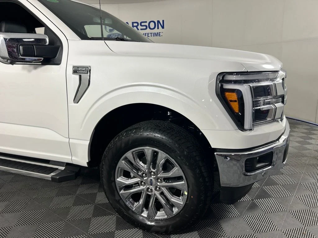 New 2026 Star White Metallic Tri-Coat Ford Lariat® image 5