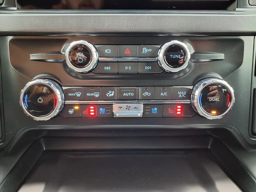 2026 Ford F-250 Super Duty Platinum - Photo 19