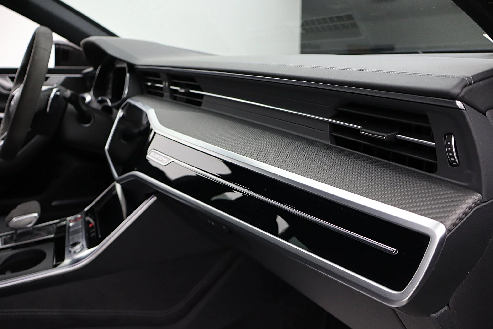 Used 2022 Gray Audi  image 29