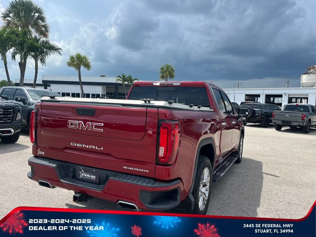 Used 2019 RED QUARTZ TINTCOAT GMC Denali image 5