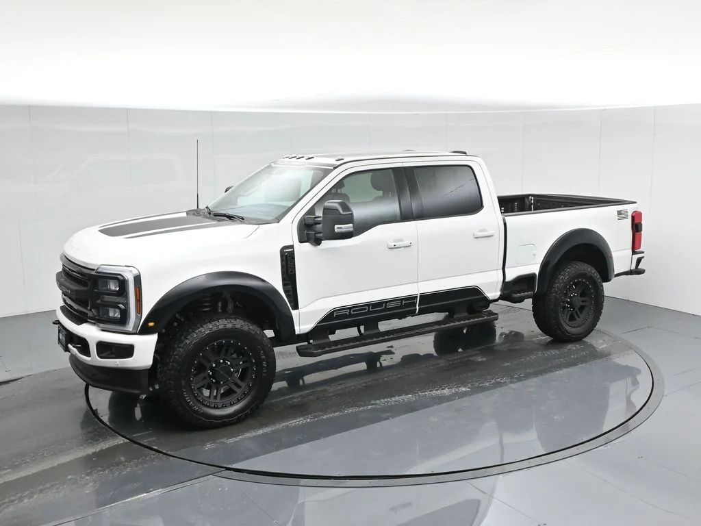 New 2026 Star White Metallic Tri-Coat Ford Lariat image 44