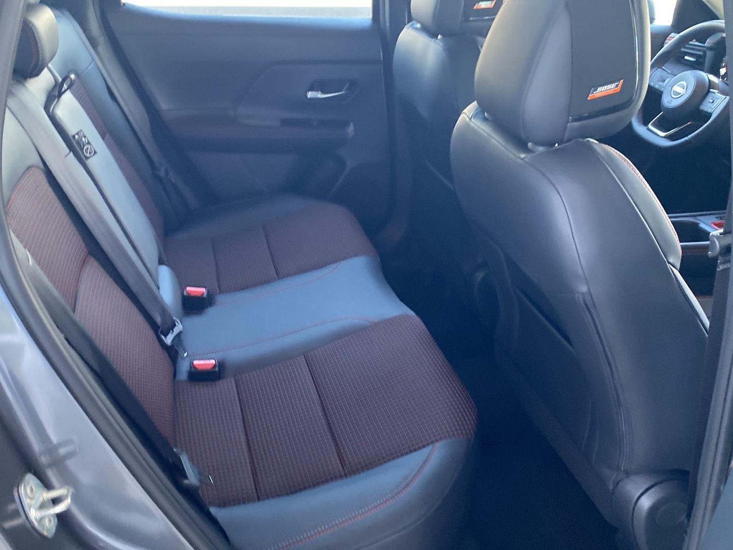 Certified Used 2025 Gun Metallic Nissan SR image 27
