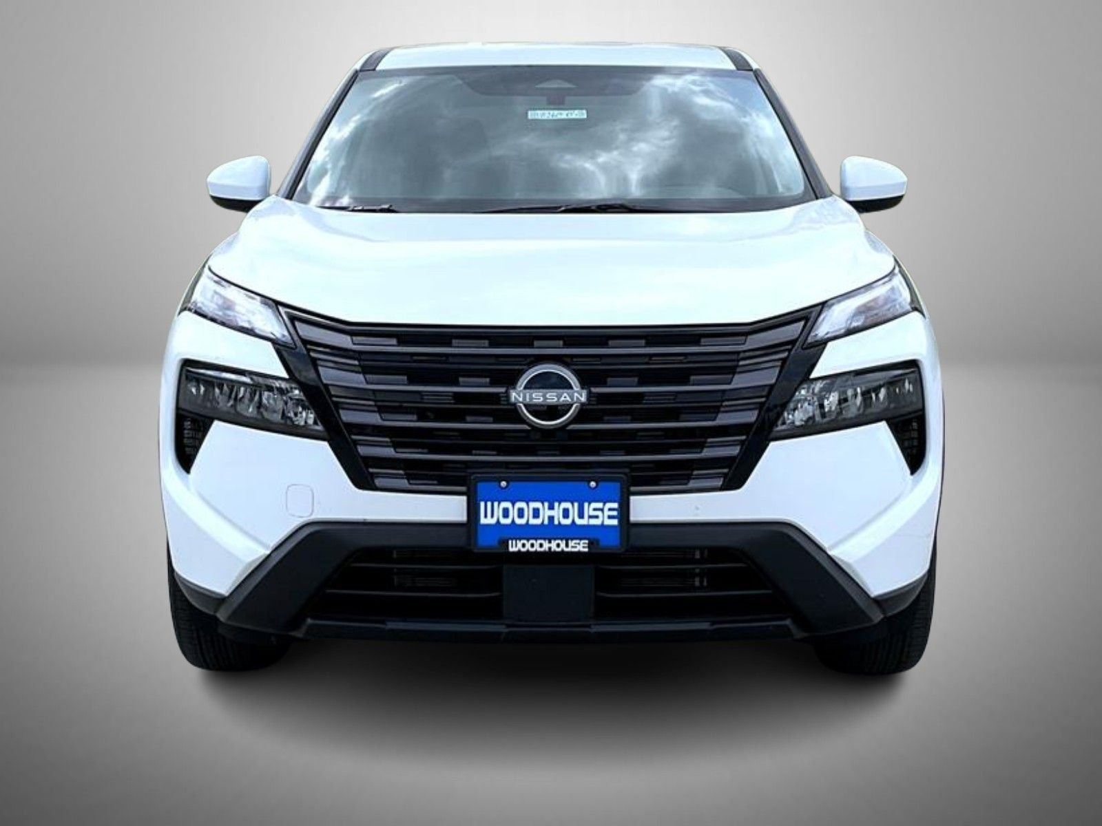 New 2026 Everest White Pearl TriCoat Nissan SV image 2