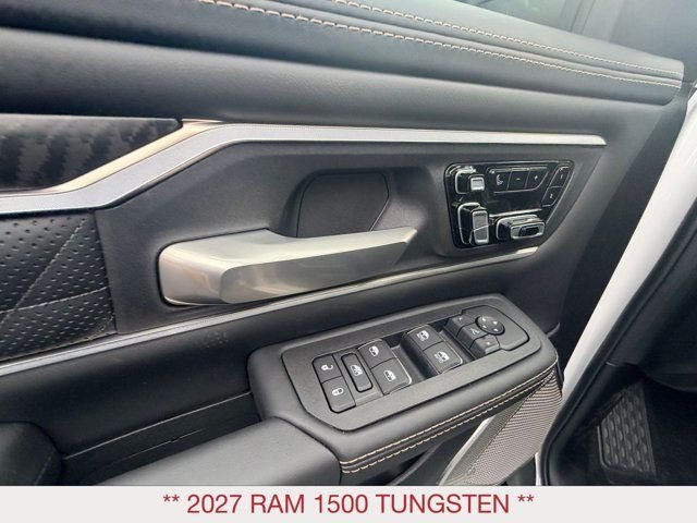 New 2027 Ivory White Tri-Coat Pearl-Coat Exterior Paint RAM Tungsten image 19