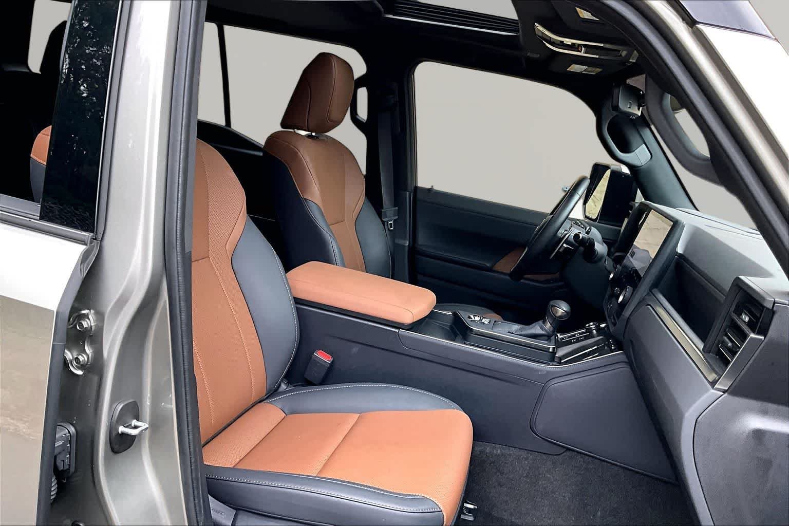 Used 2025 Atomic Silver Lexus Premium+ image 9