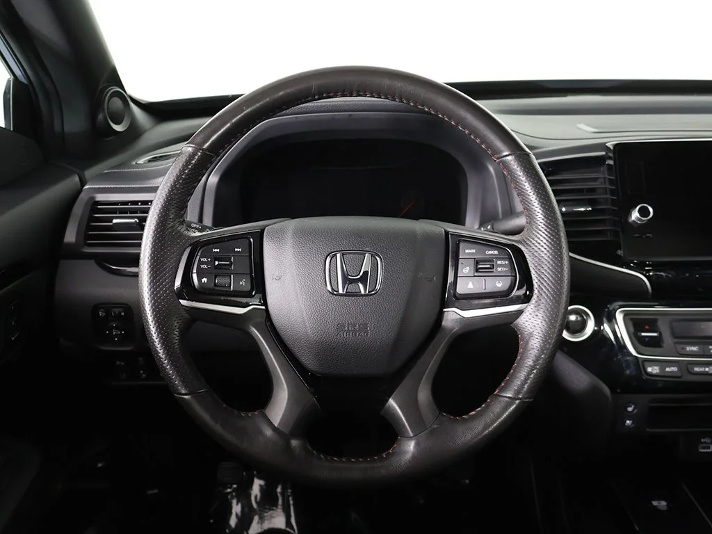2025 Honda Ridgeline Black Edition - Photo 42