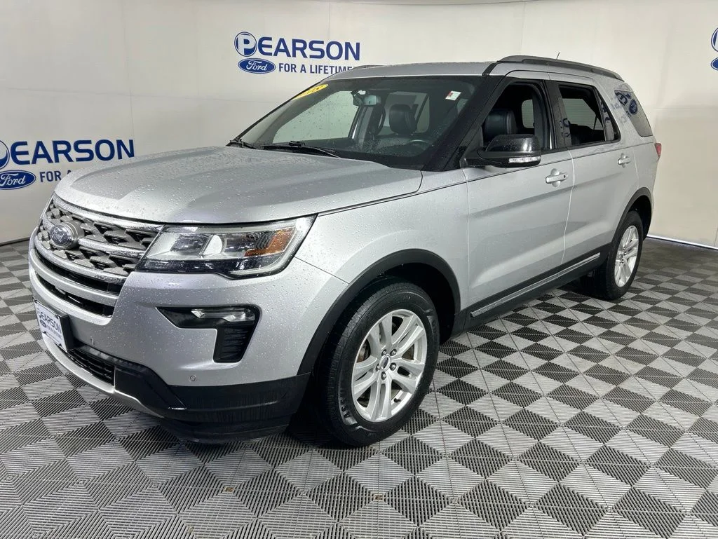 2018 Ford Explorer XLT 4WD's photo