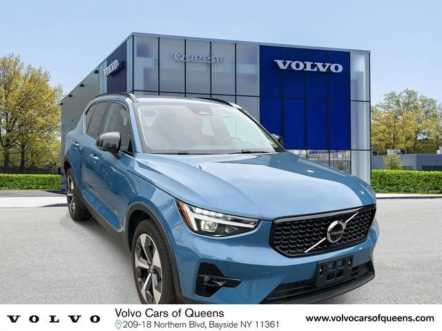 2023 Volvo XC40 Ultimate
