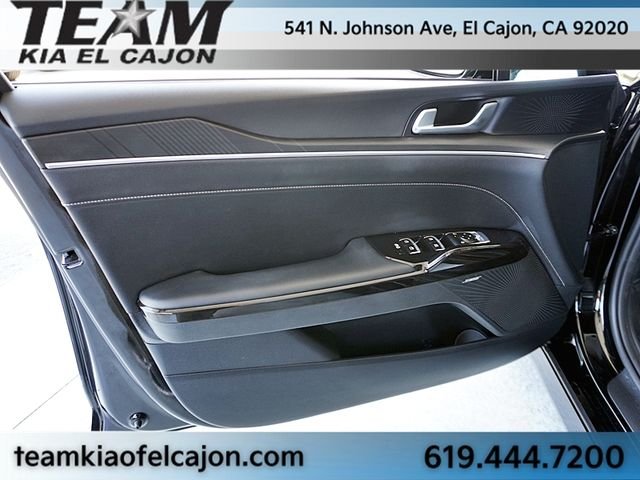 Used 2025 Black Kia GT-Line image 21