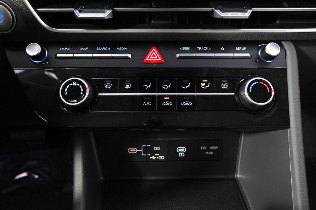New 2026 Blue Hyundai SE image 30