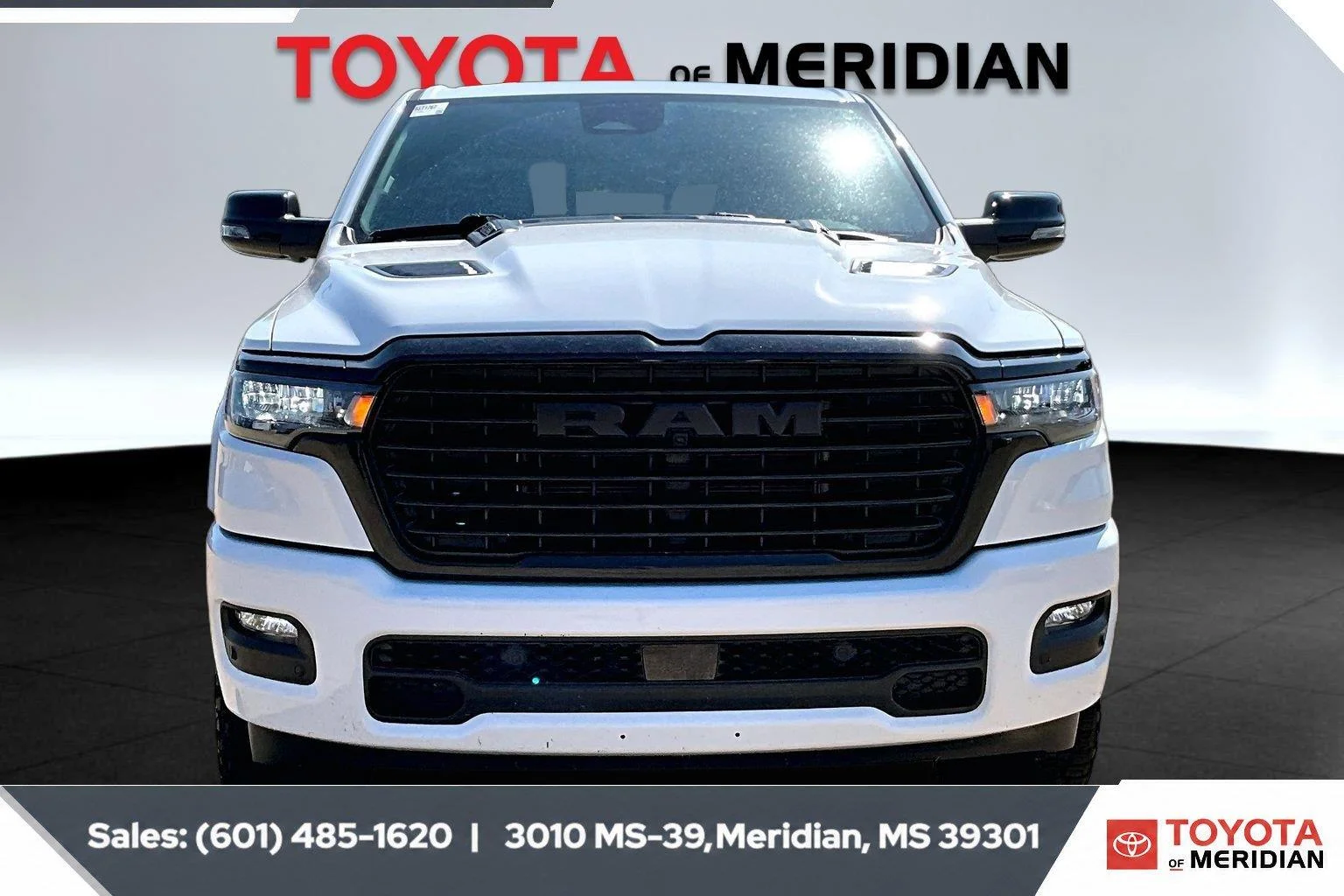 Used 2025 Bright White Clearcoat Ram Laramie image 3